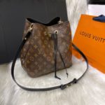 Bolsa LV NéoNoé Monogram - Marrom/Preto