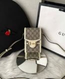 Bolsa Gucci Horsebit Mini - Bege/Branco