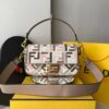 Bolsa Fendi Baguette Multicolor - Branco/Rose