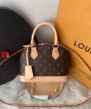 Bolsa Louis Vuitton Alma BB Monogram - Marrom/Creme 