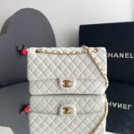 Bolsa Chanel Classic 255 - Branco/Dourado