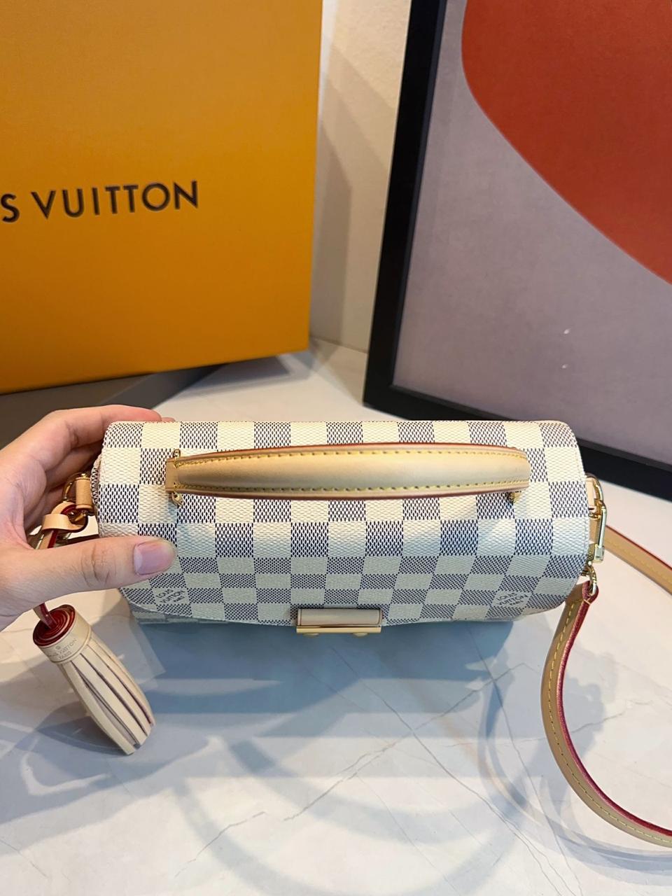 Bolsa LV Croisette - Imagem 28