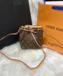 Bolsa Louis Vuitton Nano Noé - Marrom