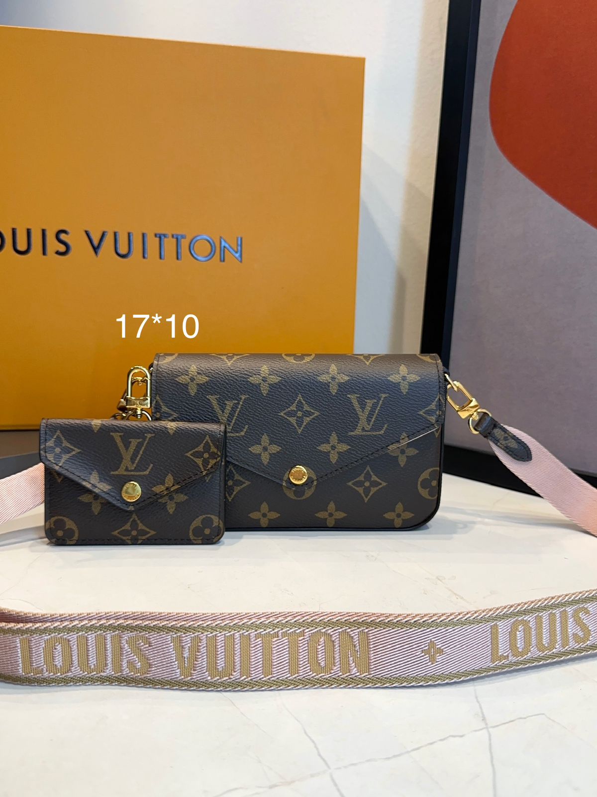 Bolsa Louis Vuitton Félice Strap