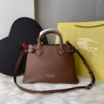 Bolsa Burberry House Check-trimmed - Marrom