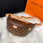 Pochete Louis Vuitton Bumbag Marrom 