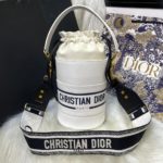 Bolsa Dior Bucket Vibe Pequena Branco