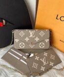 Pochete Louis Vuitton Félicie - Bege