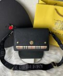 Bolsa Burberry Tiracolo Vintage Check Note - Preto