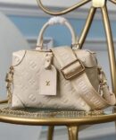 Bolsa Louis Vuitton Petite Malle Souple - Branco