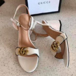 Sandália Gucci Duplo G com Salto Médio - Branco/Dourado