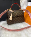 Bolsa Louis Vuitton Cluny BB - Rosa