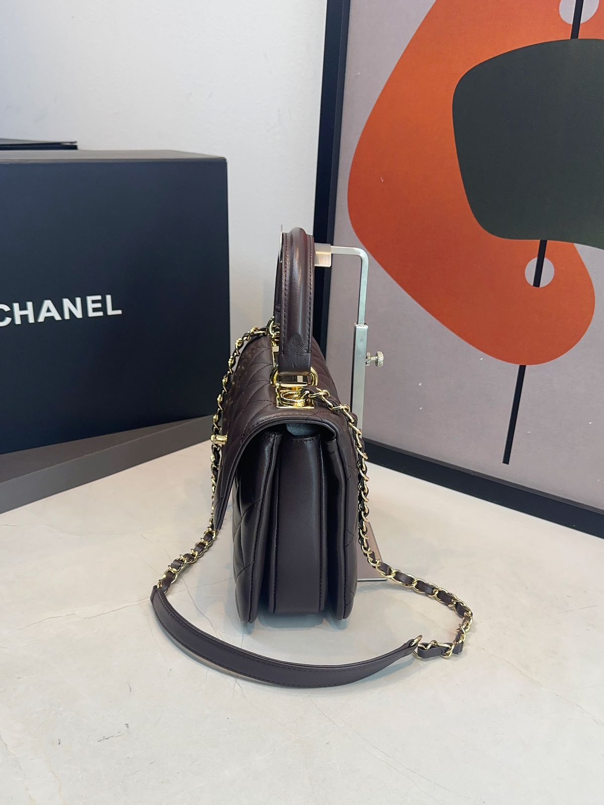 Bolsa Chanel Matelassê com Aba - Imagem 17