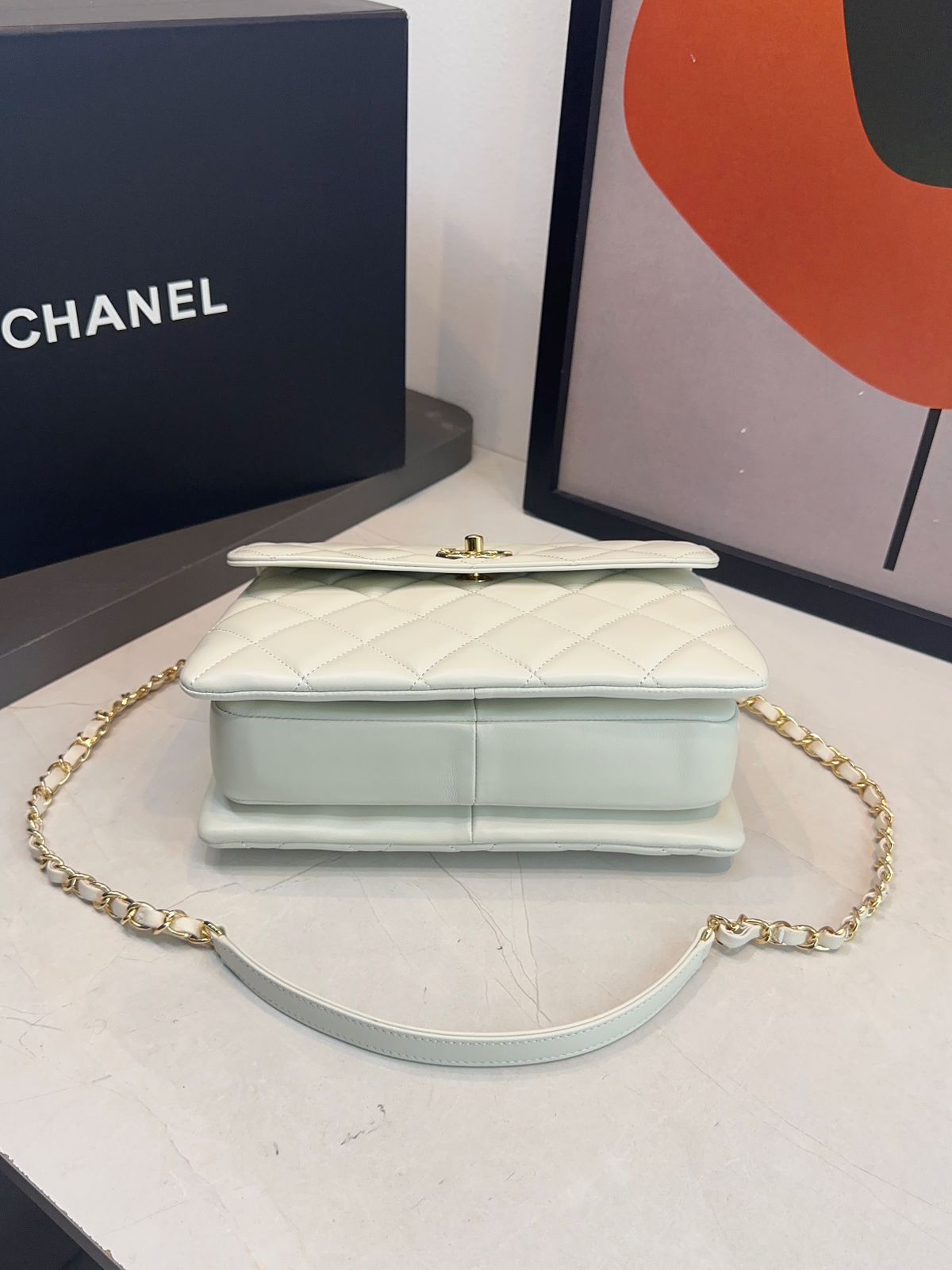 Bolsa Chanel Matelassê com Aba - Imagem 30