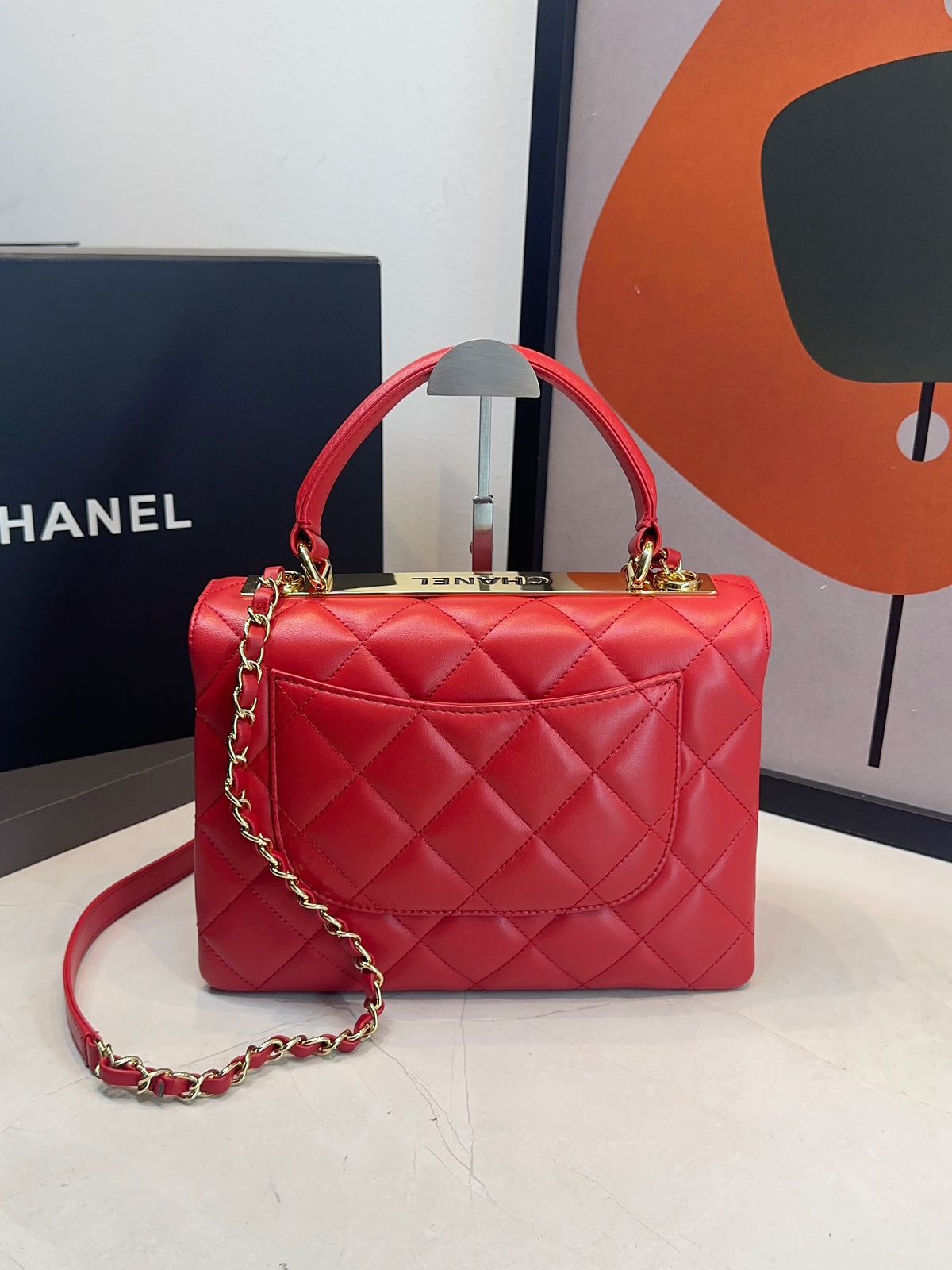 Bolsa Chanel Matelassê com Aba - Imagem 60