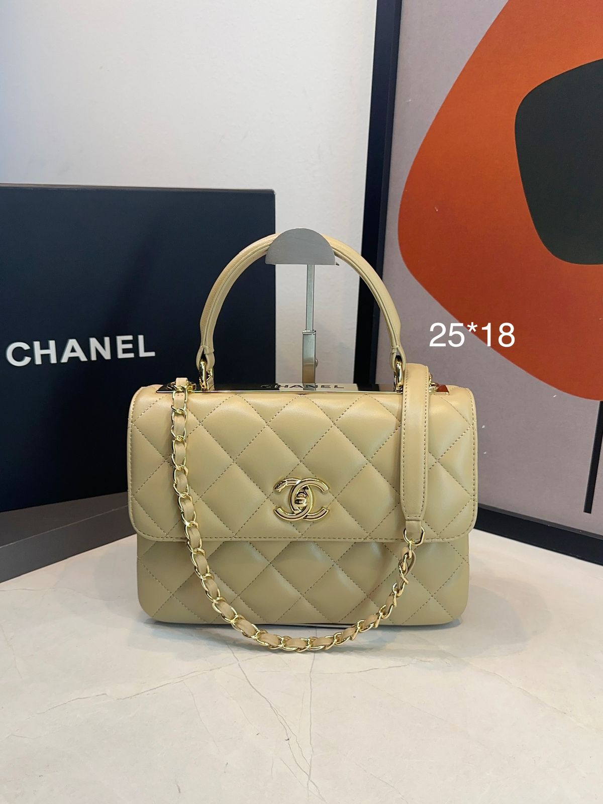 Bolsa Chanel Matelassê com Aba - Imagem 68