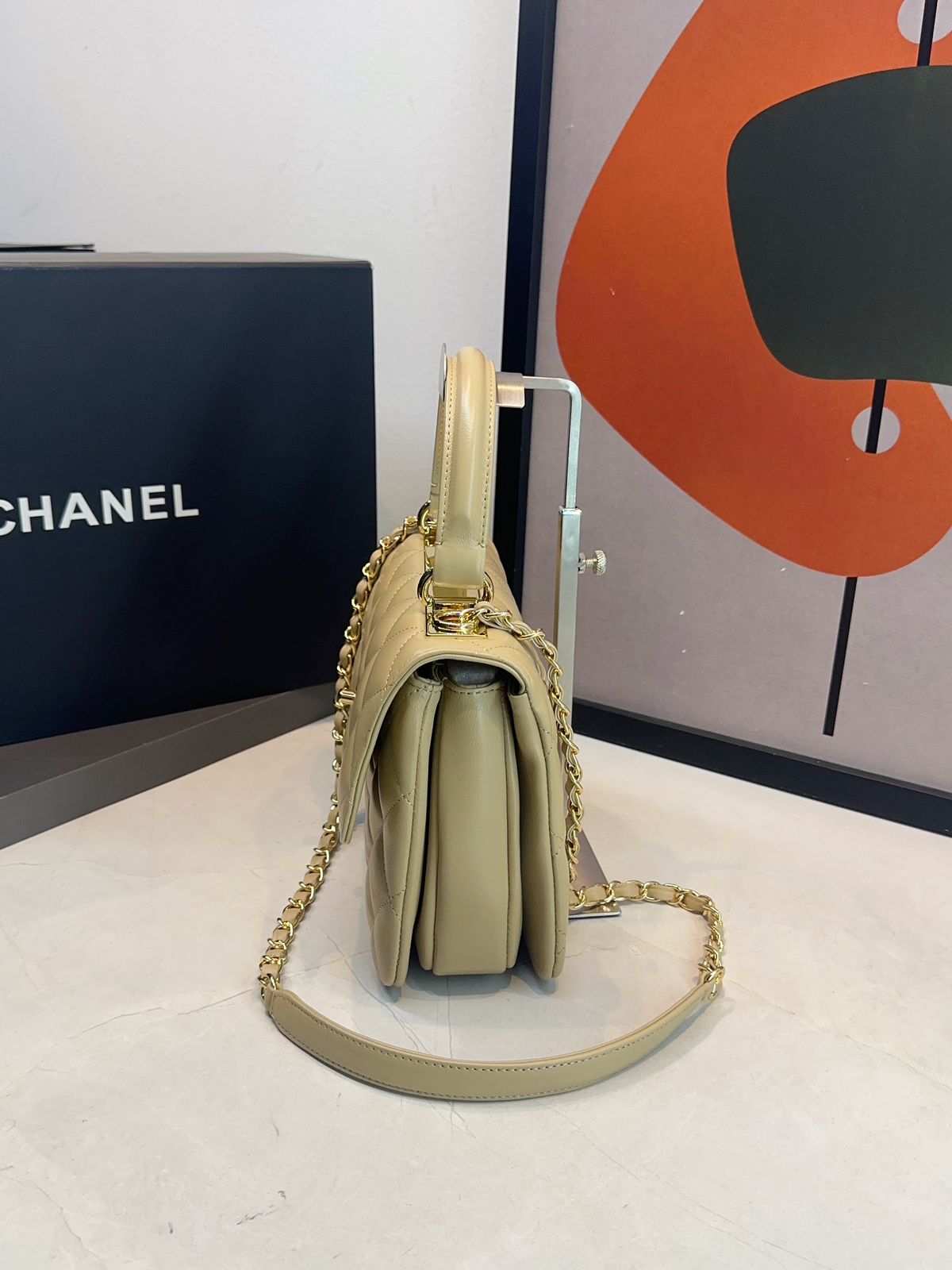 Bolsa Chanel Matelassê com Aba - Imagem 73