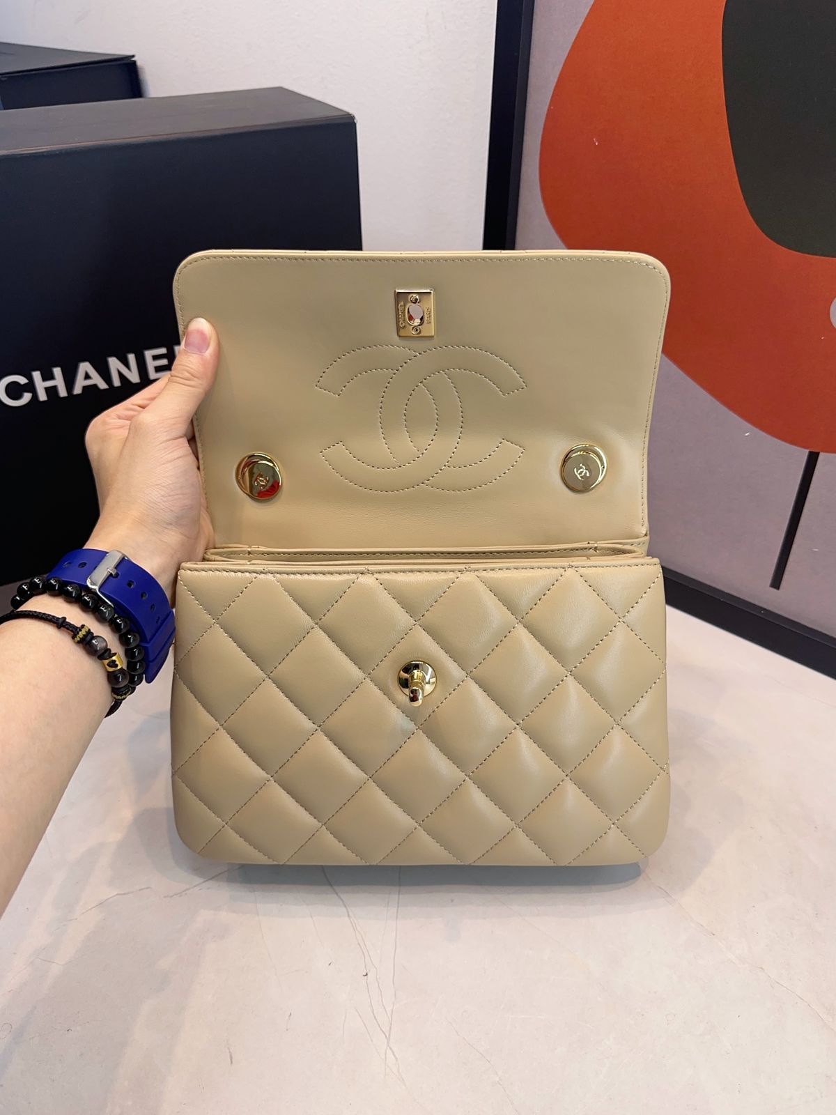 Bolsa Chanel Matelassê com Aba - Imagem 74