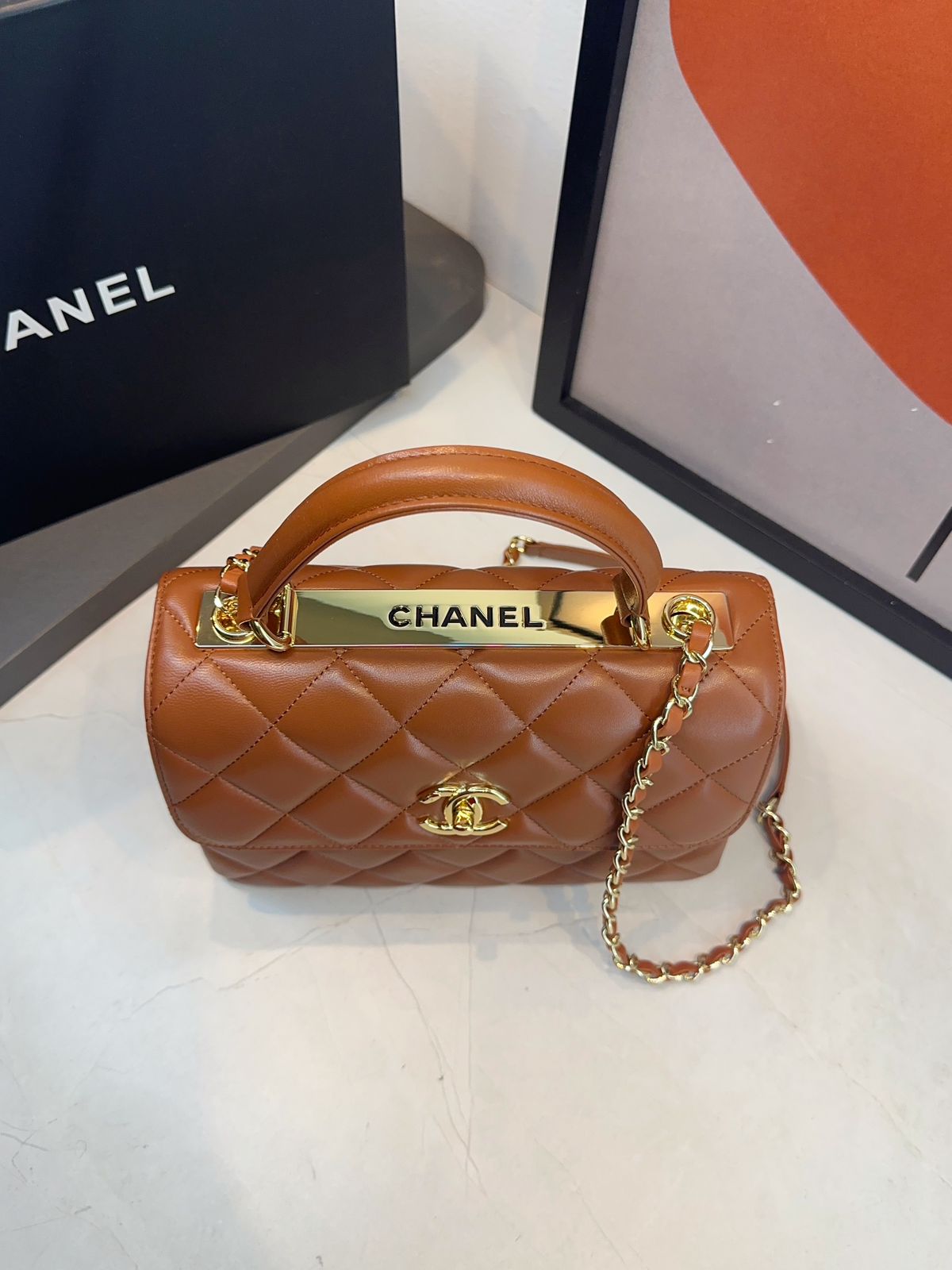 Bolsa Chanel Matelassê com Aba - Imagem 83