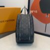 Bolsa LV Nécessaire Dopp Monogram-Cinza/Preto