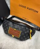 Pochete LV Discovery Bumbag