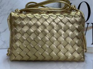 Bolsa Bottega Veneta Intrecciato Loop-Dourado