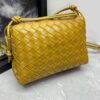Bolsa Bottega Veneta Intrecciato Loop-Mostarda