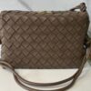 Bolsa Bottega Veneta Intrecciato Loop- Marrom                       