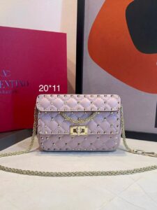 Bolsa Valentino Rockstud Spike - Rosa/Dourado