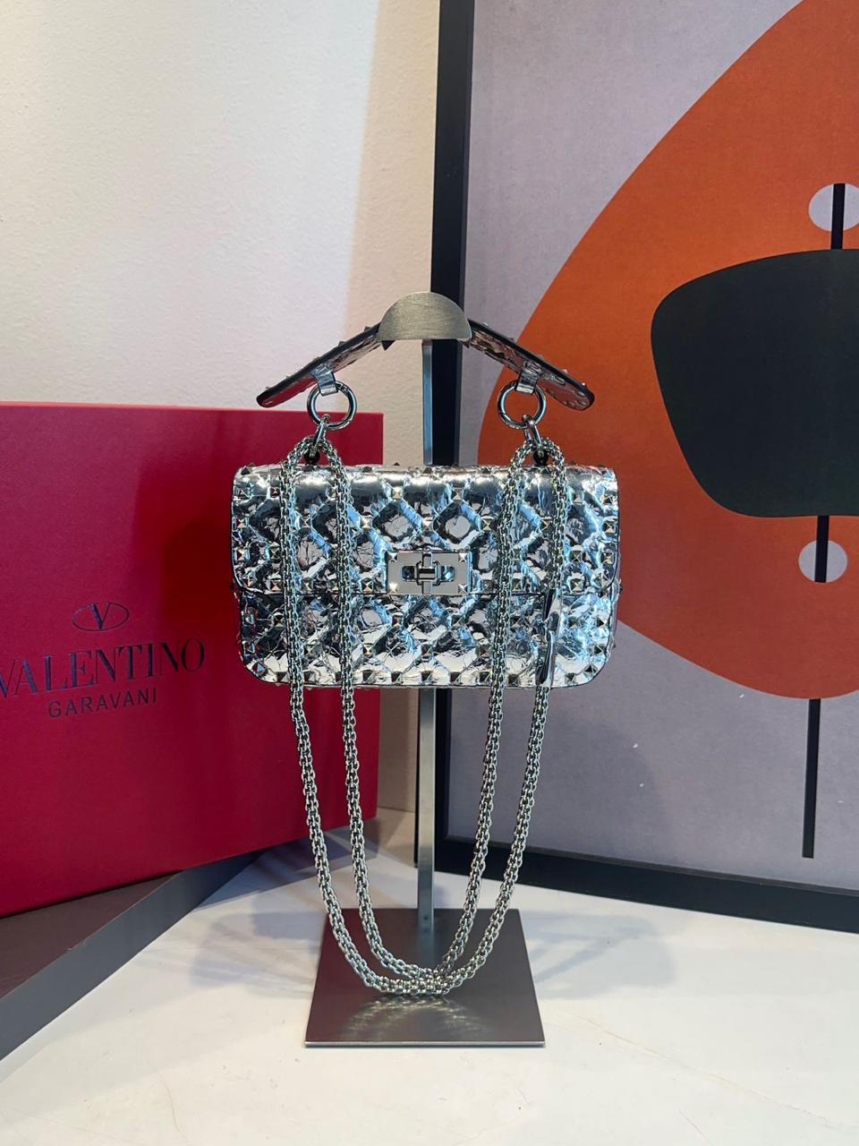 Bolsa Valentino Rockstud Spike - Imagem 63