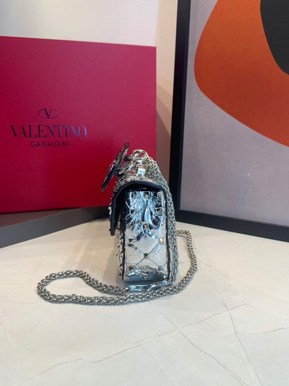 Bolsa Valentino Rockstud Spike - Imagem 68