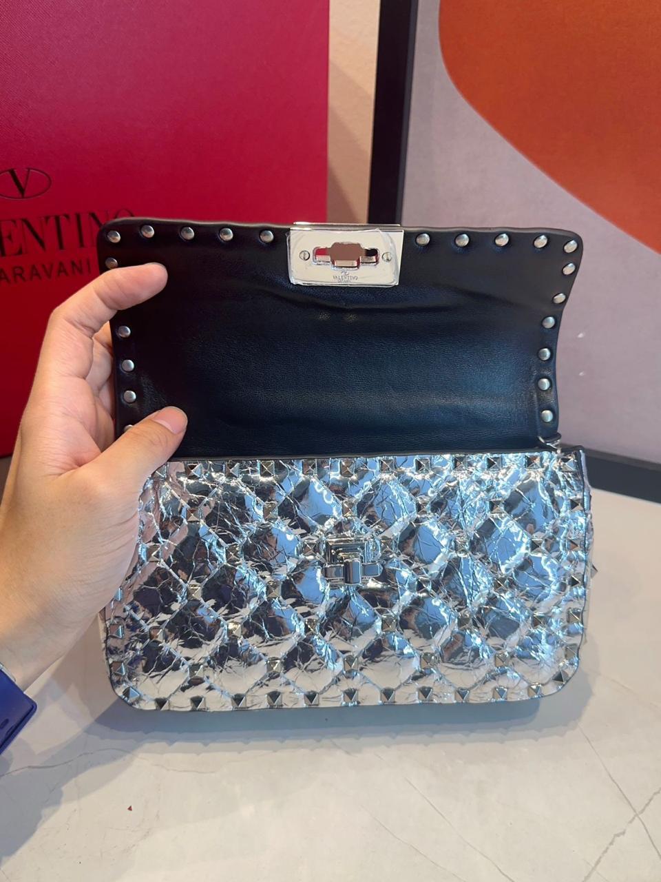Bolsa Valentino Rockstud Spike - Imagem 71