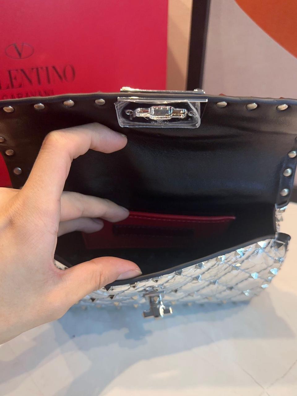 Bolsa Valentino Rockstud Spike - Imagem 72