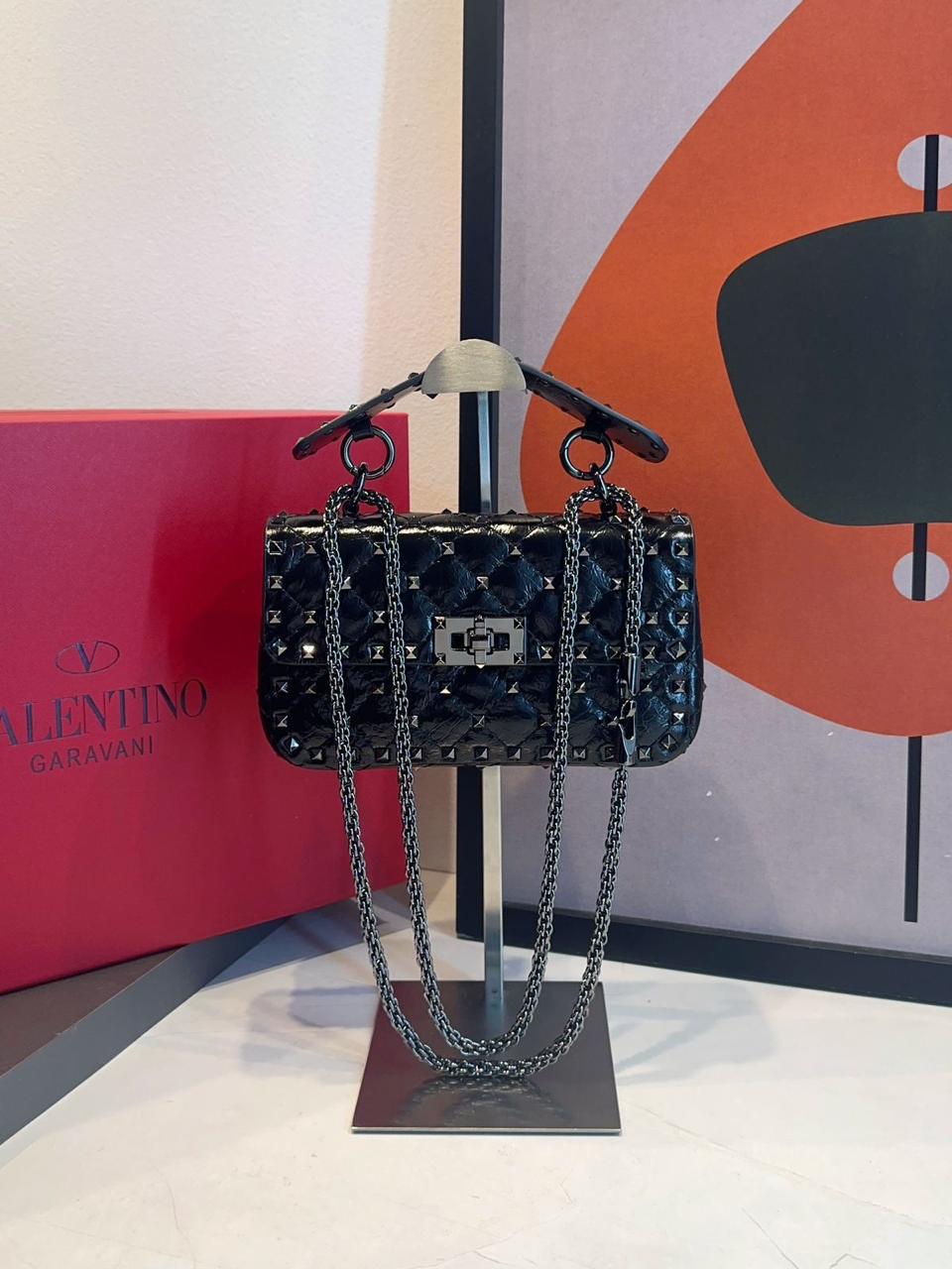 Bolsa Valentino Rockstud Spike - Imagem 78