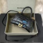 Bolsa Balenciaga Hourglass Efeito Crocodilo Preto/Dourado
