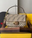 Bolsa Fendi Baguete FF - Marrom