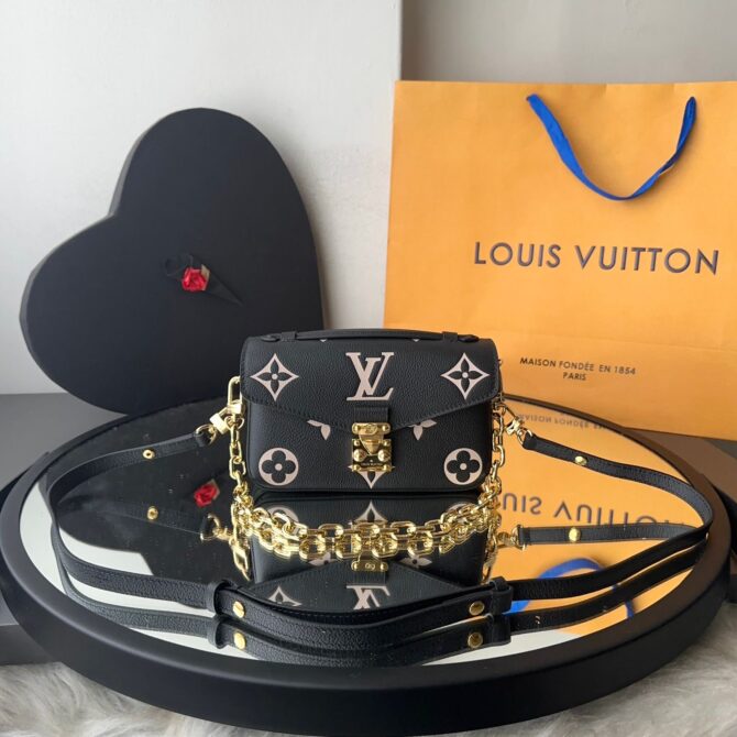Bolsa LV Pochette Métis East West - Imagem 3