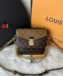 Bolsa LV Pochette Métis East West Monogram - Marrom/Marrom Claro