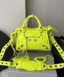 Bolsa Balenciaga Neo Cagole XS - Verde Limão