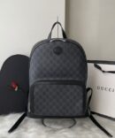 Mochila Gucci Interlock G - Preto