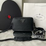 Bolsa Prada Tiracolo Flou - Preto