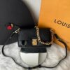 Bolsa Louis Vuitton Favorite - Preto