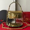 Bolsa Valentino Locò  VLogo em Couro - Dourado