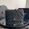 Bolsa Chanel Classic Max Jumbo Caviar - Preto/Prata