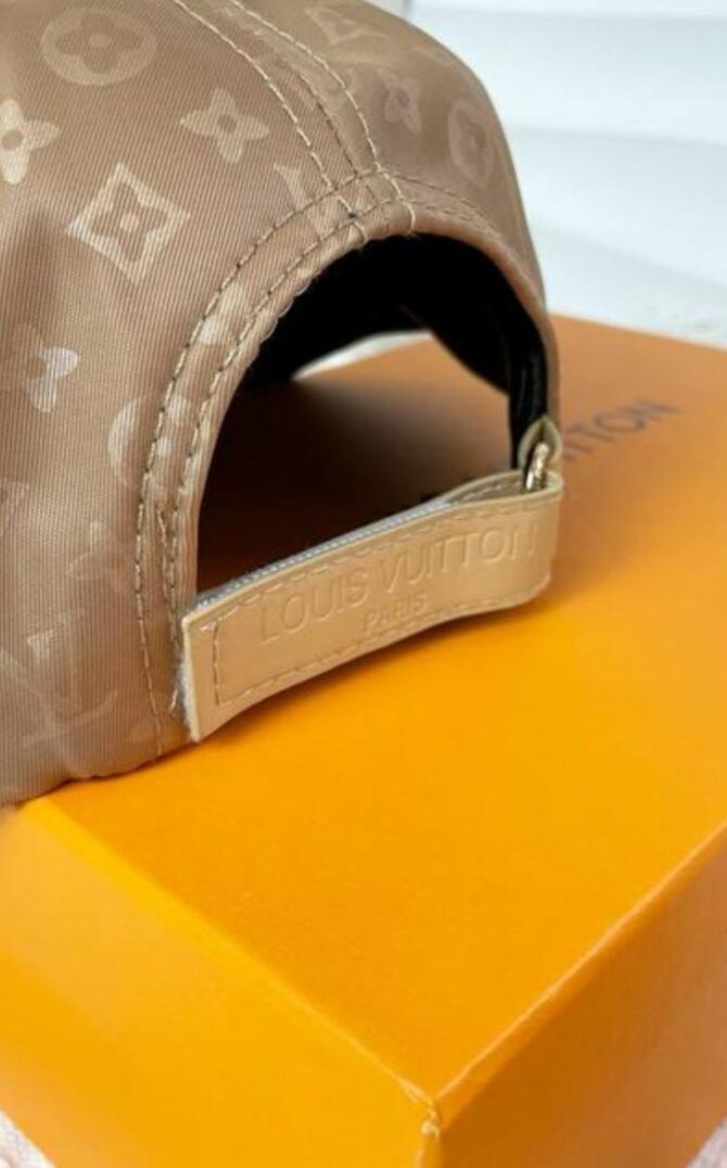 Boné Louis Vuitton Monogram - Imagem 3