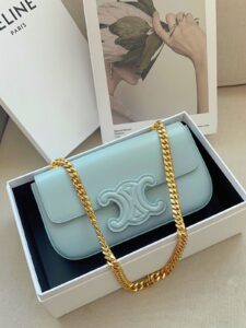 Bolsa Celine Triomphe em Couro - Azul Claro/Dourado