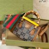 Bolsa Gucci Diana Small Tote Monogram - Bege/Marrom