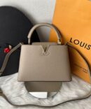 Bolsa LV Capucines Taurillon - Nude