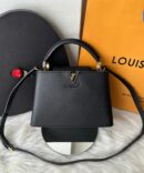 Bolsa LV Capucines Taurillon - Preto