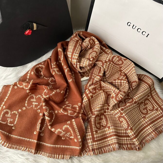 Manta Gucci Xadrez Monogram Dupla Face - Imagem 8